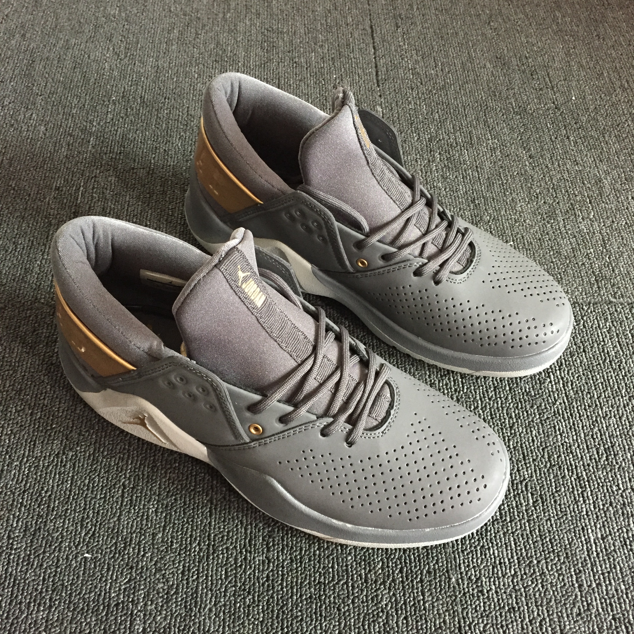 Air Jordan Flight Fresh Wolf Grey Gold